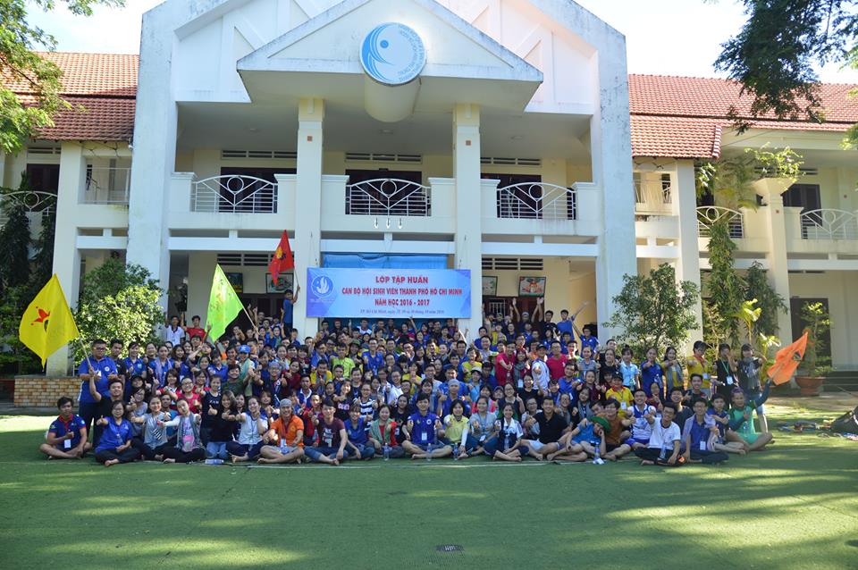 Lớp tập huấn Cán bộ Hội Sinh viên Thành phố Hồ Chí Minh năm học 2016 – 2017